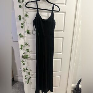 Black‎ Velvet Jumpsuit Large